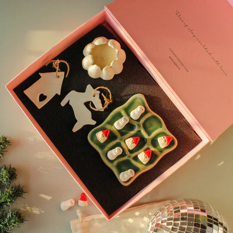 Order Christmas Holiday Game Gift Box Online in India